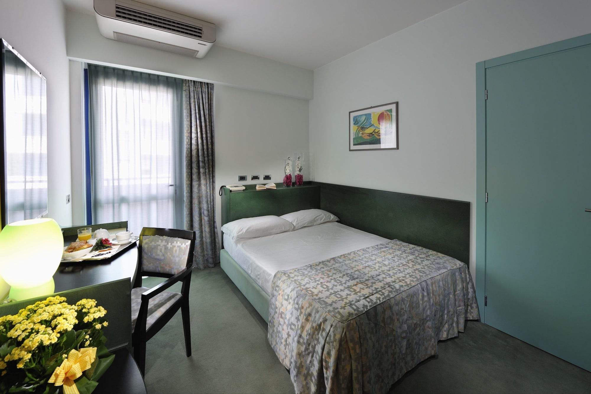 Hotel Medusa Splendid リニャーノ・サッビアドーロ エクステリア 写真