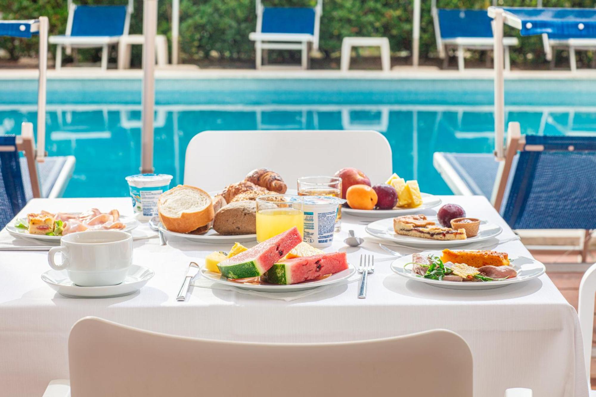 Hotel Medusa Splendid リニャーノ・サッビアドーロ エクステリア 写真