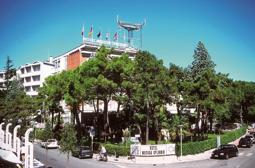 Hotel Medusa Splendid リニャーノ・サッビアドーロ エクステリア 写真